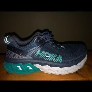 Hoka one running shoe size 8